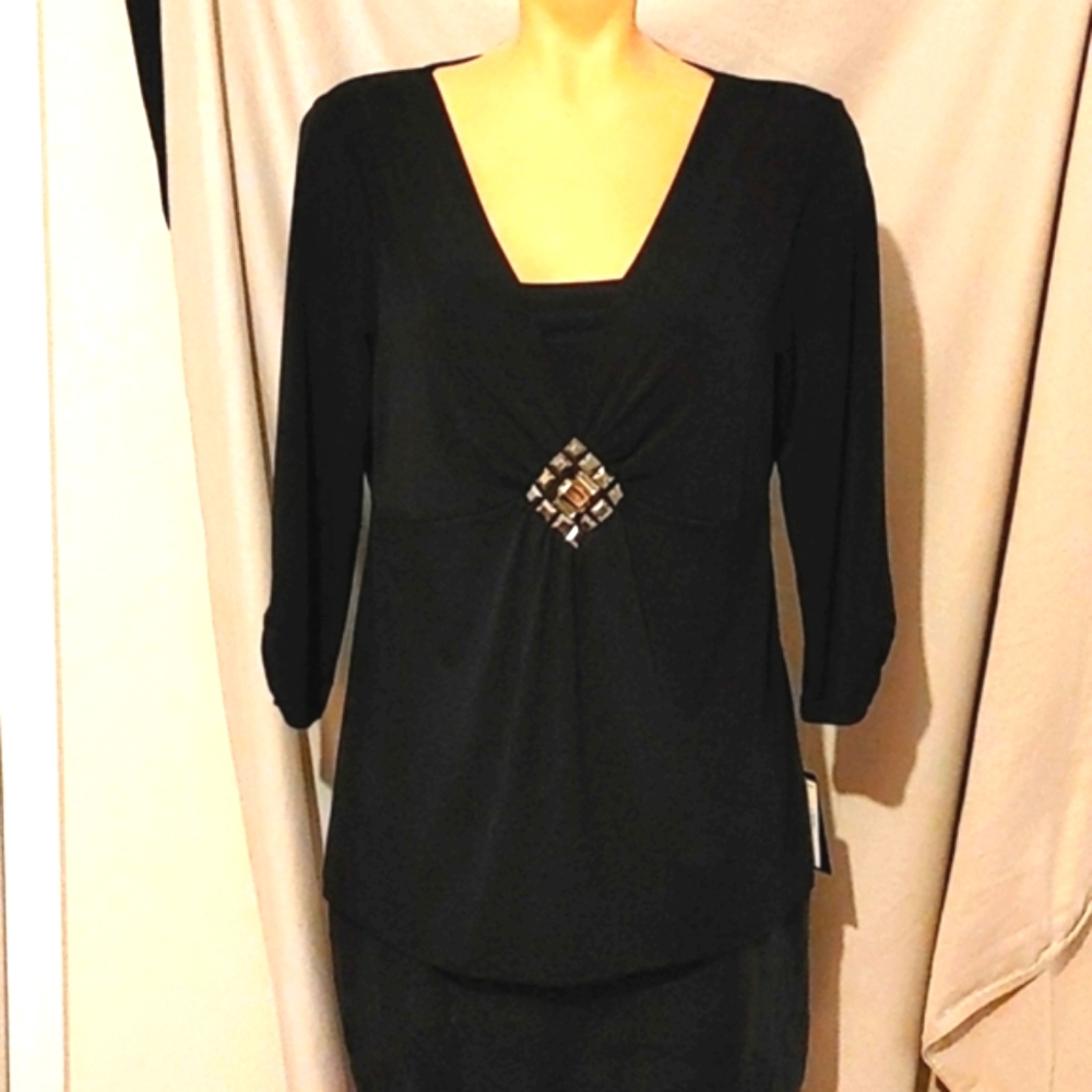 AGB Dressy fitted beaded blouse, NEW